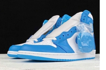 AIR JORDAN RETRO 1 OG HIGH 'UNC' 555088-117 - 0811